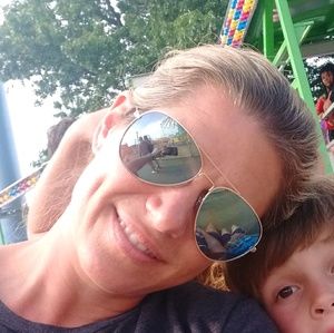 Meet your Posher, Amber